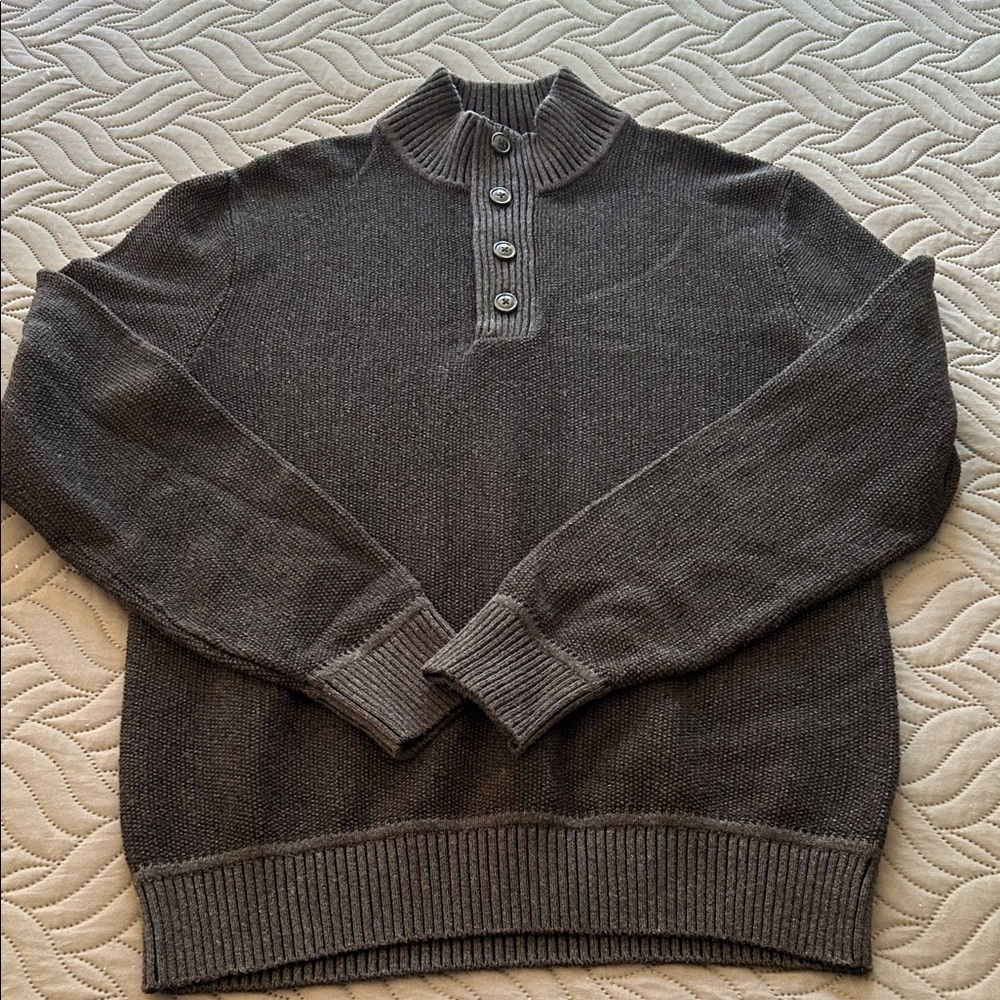 NWOT- 🖤 GAP Men's Charcoal Crewneck Sweater